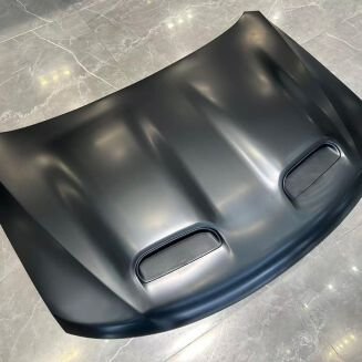 Jeep Grand Cherokee SRT redeye hood